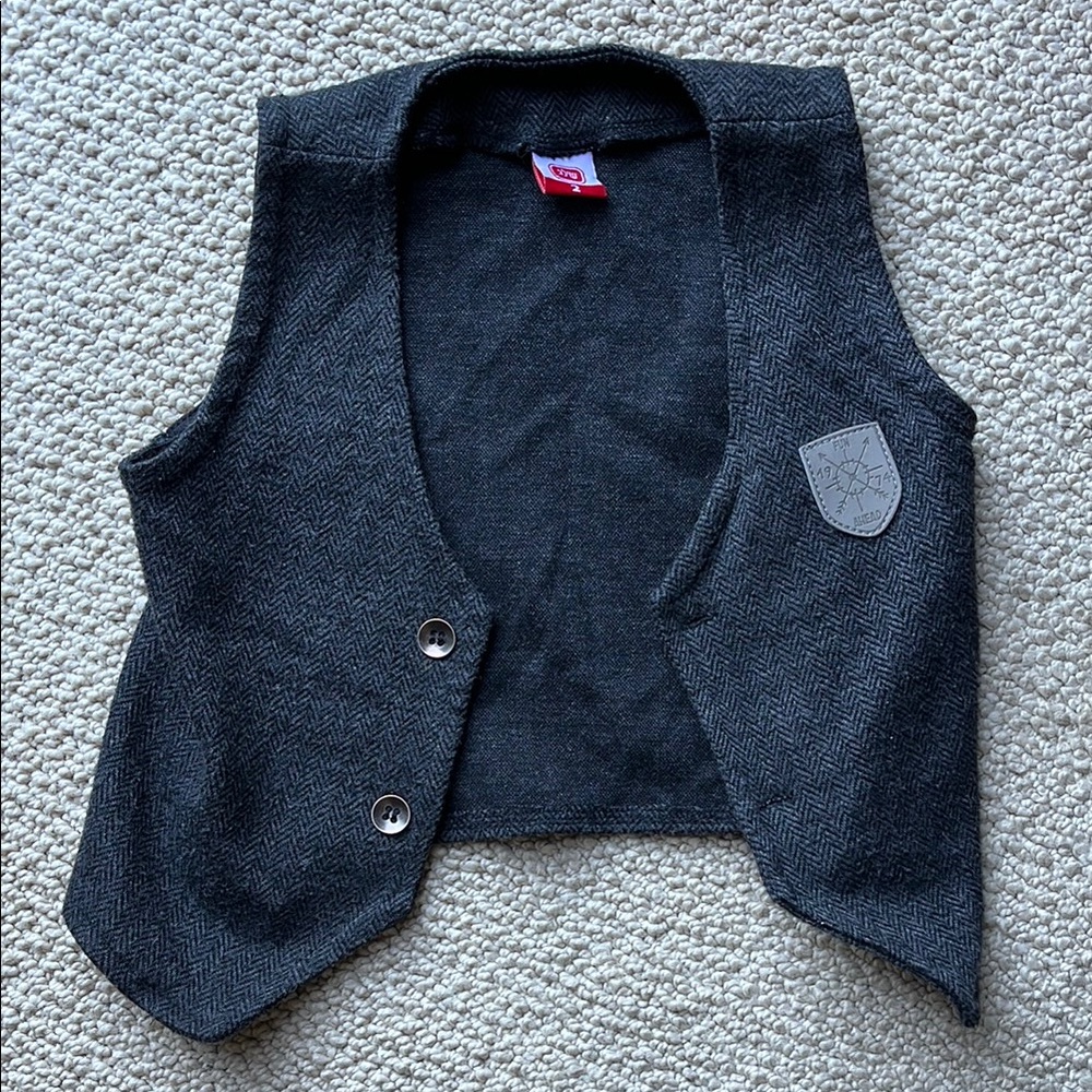Shilav Charcoal Herringbone Vest